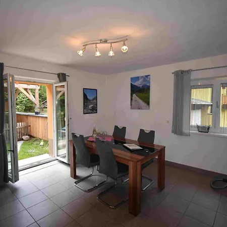 Collie Apartment *
